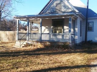 636 S 9th St, Salina, KS 67401