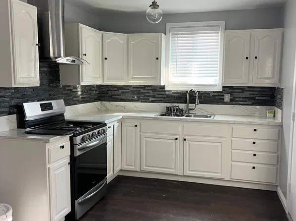 1052 Torrance Blvd, Torrance, CA 90502