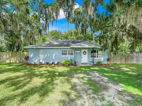 300 N Lake Ave, Leesburg, FL 34748