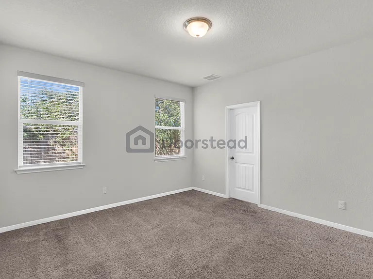 121 Naset Dr — Photo 12