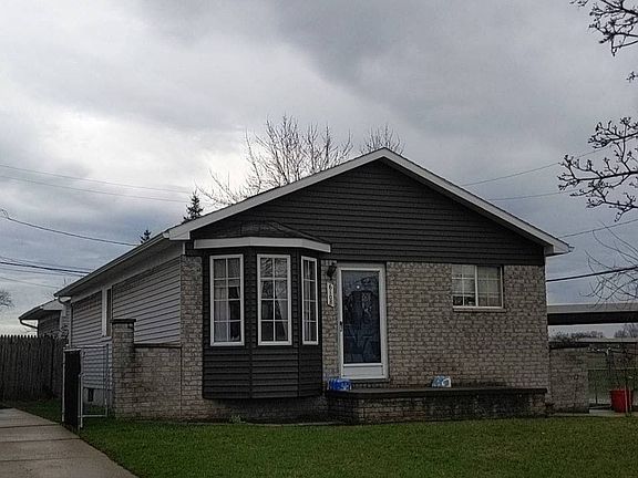 3rd image of 6108 Potomac Ave