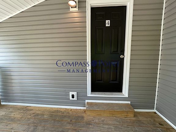 2nd image of 188 E Loudon Ave #4