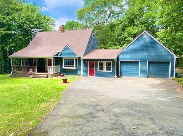 84 Breakneck Rd, Sturbridge, MA 01566