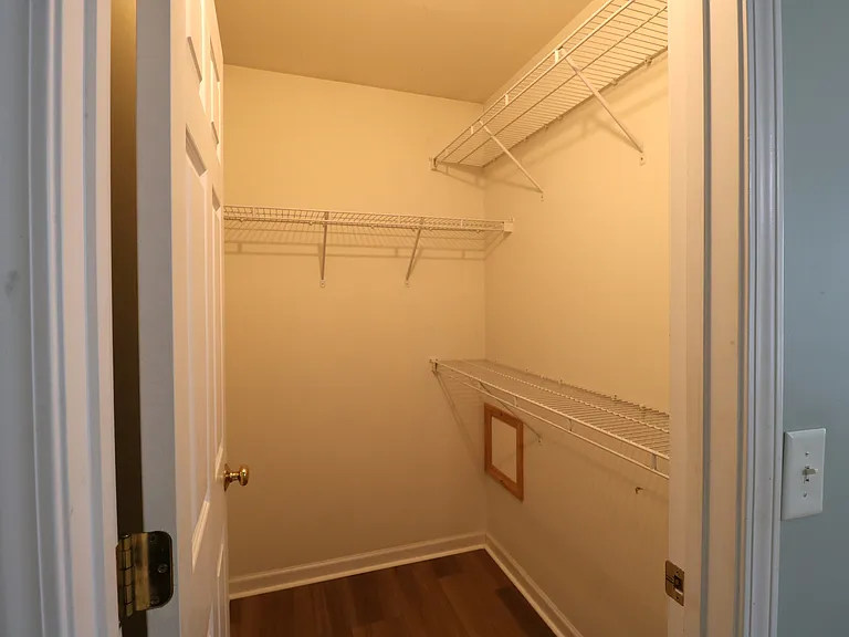 6004 Old Park Ln — Photo 17