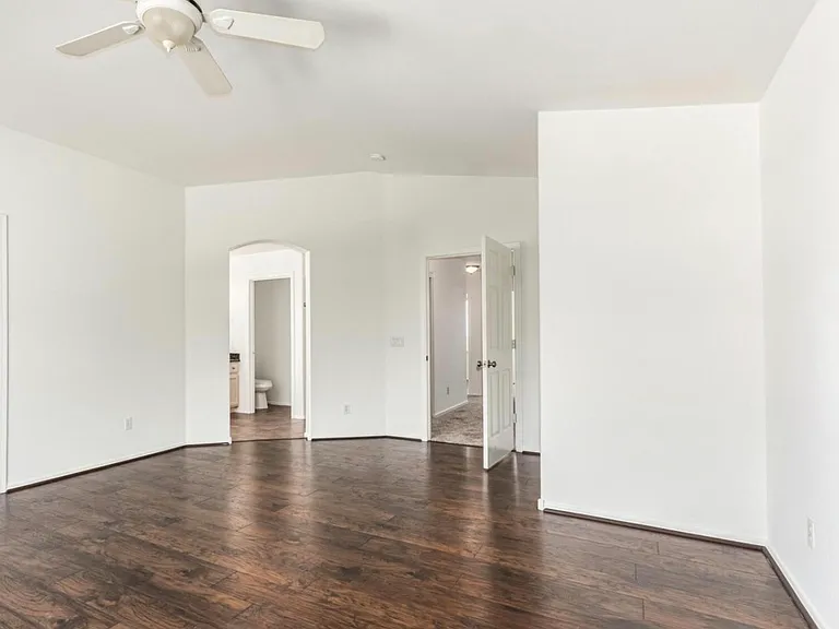 1710 W Hiddenview Dr — Photo 10