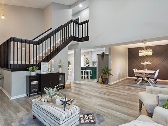 5th image of 518 Great Park Dr