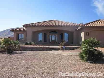 Front Porch
						:
						The fnt porch allows valley overlook with breath taking mtn view back drop.