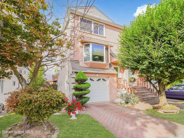 305 Purdy Ave, Staten Island, NY 10314