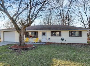 923 Looney St, Mount Vernon, MO 65712