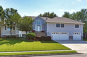 1st image of 11531 S Autumn Hill Dr