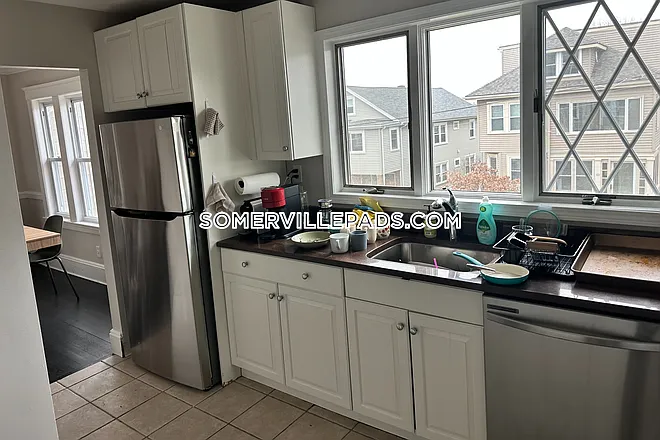 59 Sunset Rd #2 — Photo 4