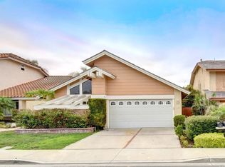 18 Lucero E, Irvine, CA 92620