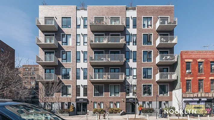 Rented by Nooklyn NYC LLC | media 13