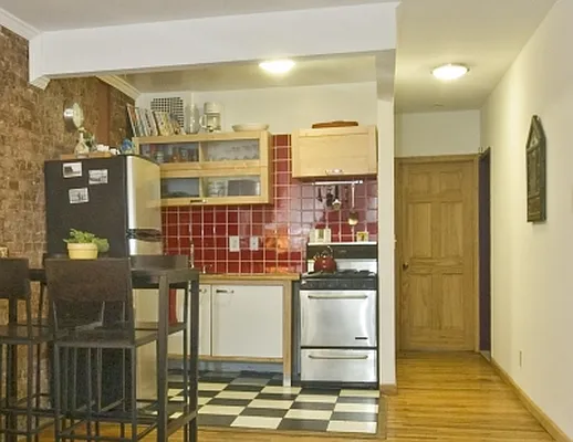 Rented by Citi Habitats | media 30