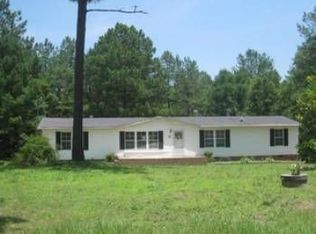 77 K Bar Ln, Fayetteville, NC 27330