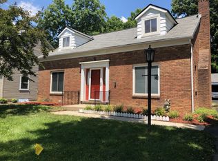 96 E Weisheimer Rd, Columbus, OH 43214