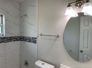 2137 Hayes St APT 16, Hollywood, FL 33020