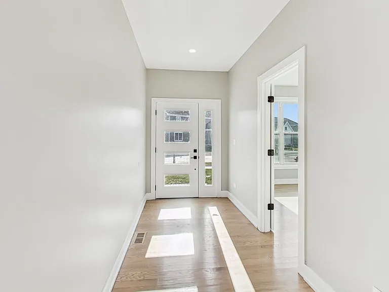 4028 Faith Ln — Photo 3