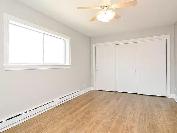 3rd image of 1744 E Oakton St APT 202