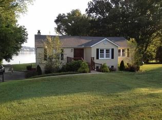 3652 Channel Dr, Louisville, TN 37777