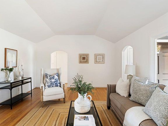 5th image of 1225 Park Ave