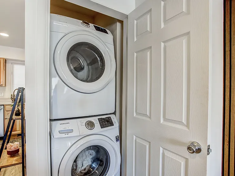 21 Buffalo Dr #222 — Photo 16