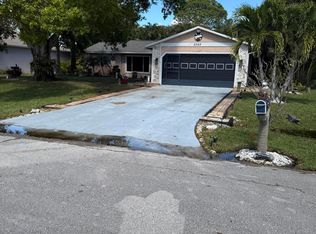 2362 SE Patio Cir, Port Saint Lucie, FL 34952