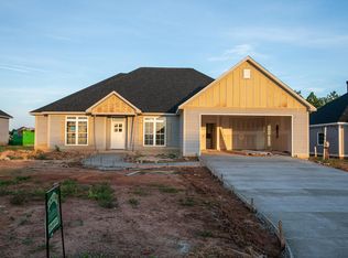 191 Churchview Dr, Leesburg, GA 31763