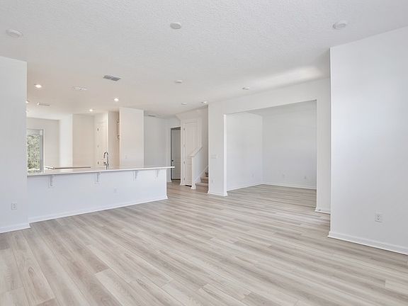 4th image of 11768 Sunsail Ave