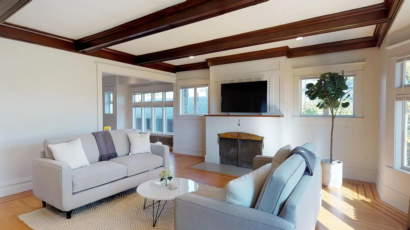 1 bed, 1.0 bath, $955 — Photo 2