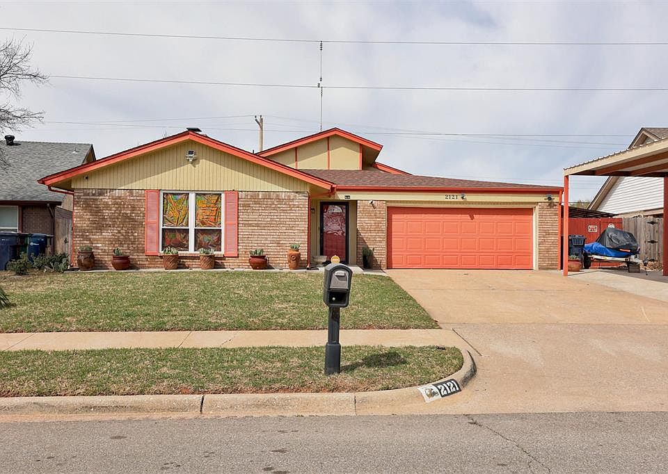 1st image of 2121 NW 115th Ter