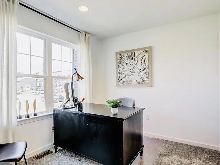 232 Highland Ct — Photo 14