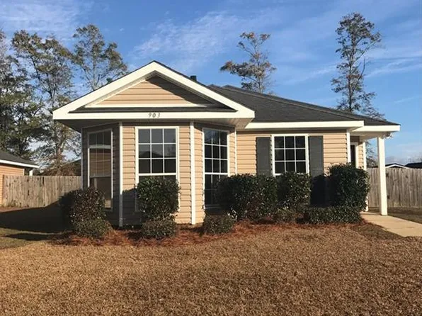 903 Parliament Ct, Mobile, AL 36695