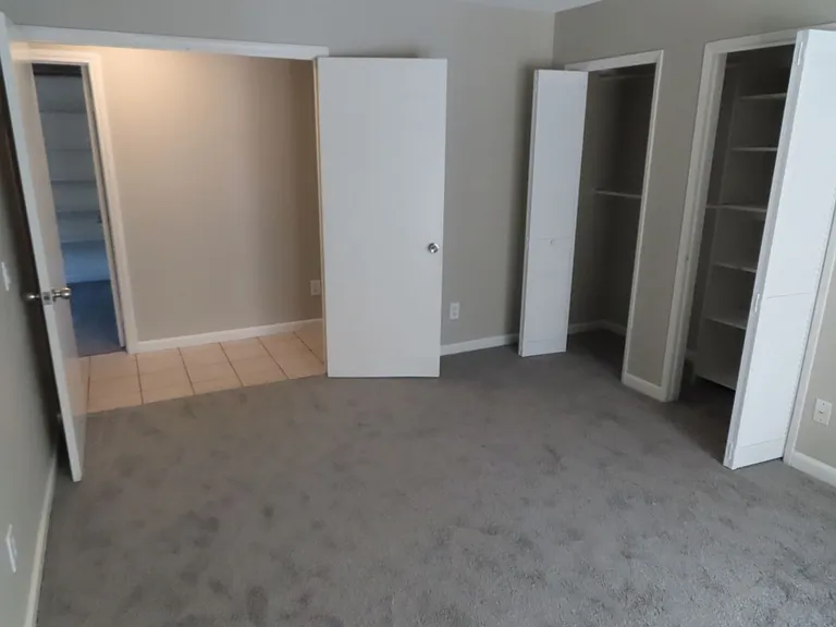4912 Tyler St — Photo 21