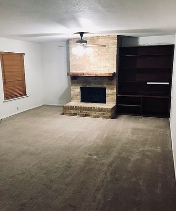 3rd image of 6247 Lark Valley Dr