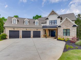 4781 Falling Brook Dr, Flowery Branch, GA 30542