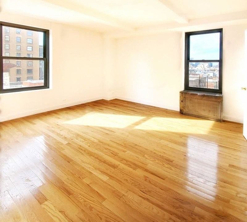 2nd image of 200 W 16th St APT 9A