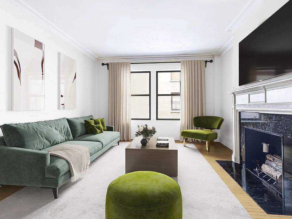 1st image of 135 W 58th St APT 4D
