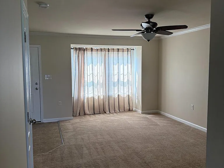 1130 Stallion St — Photo 3