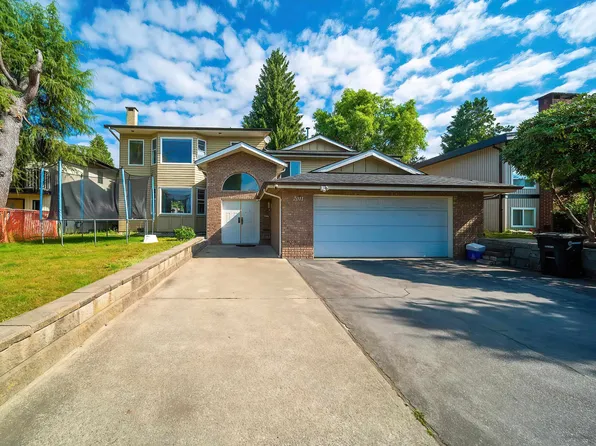 2011 Paulus Cres, Burnaby, BC V5A 2M2