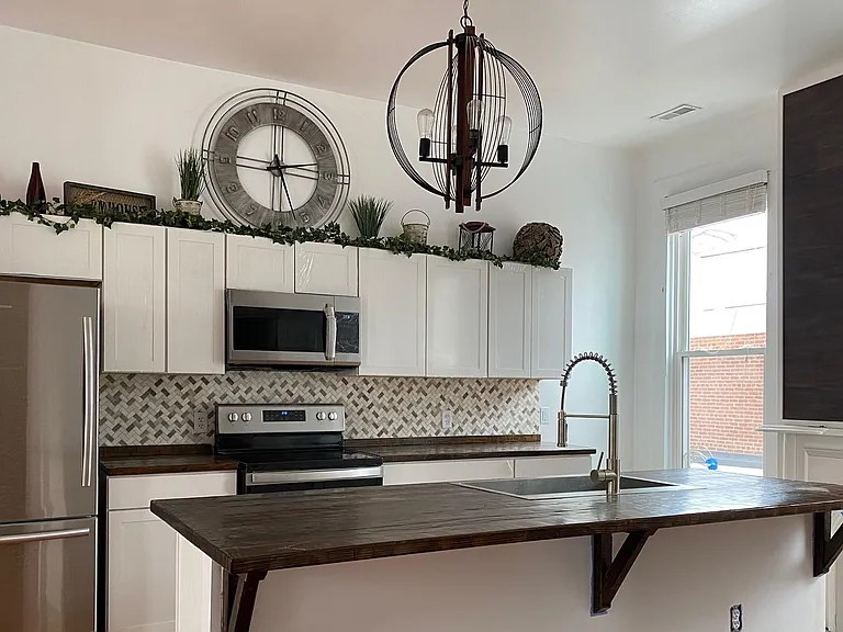 Update Kitchen, Custom Counter Top & Tile, Stainless Steel Appliances
