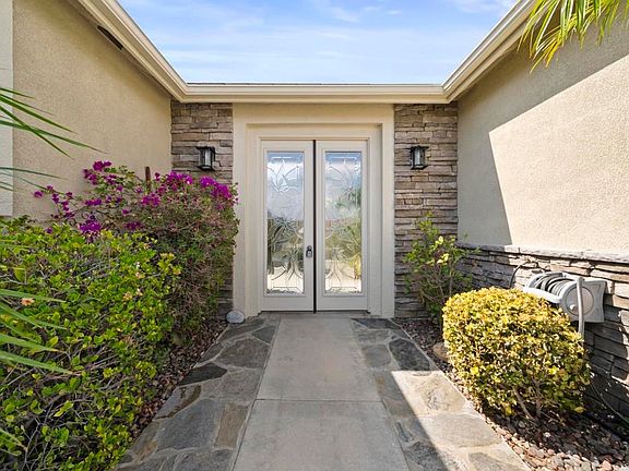 2nd image of 30290 Carmenet Cir