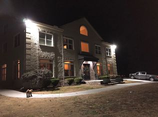 234 Rolling Hills Ln, Jacksboro, TN 37757