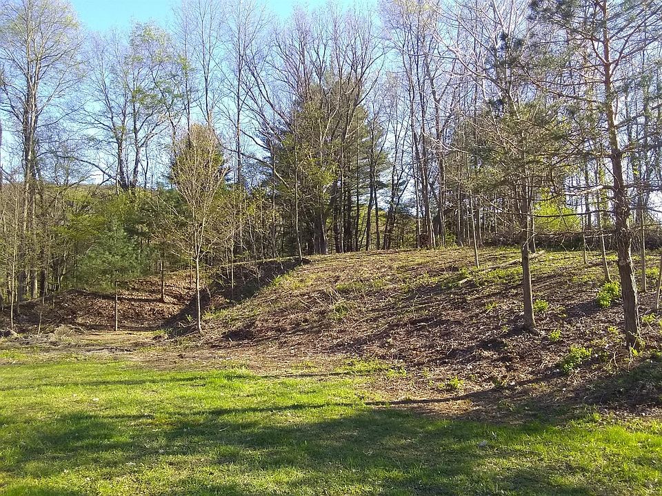 1st image of Tiffany Ln