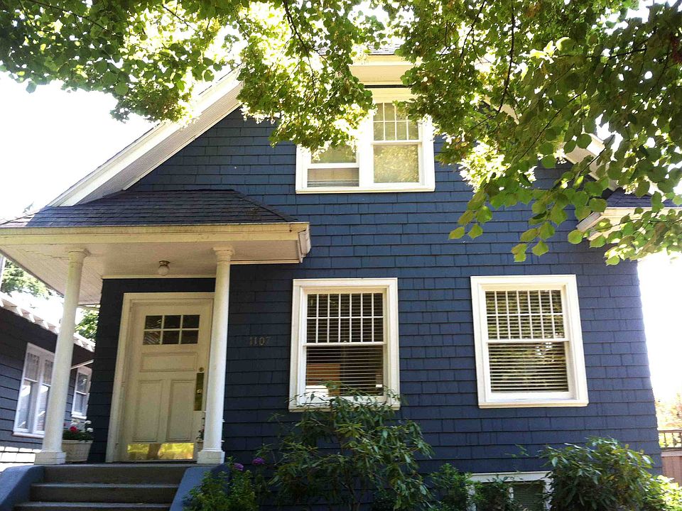 2nd image of 1107 NE Ravenna Blvd