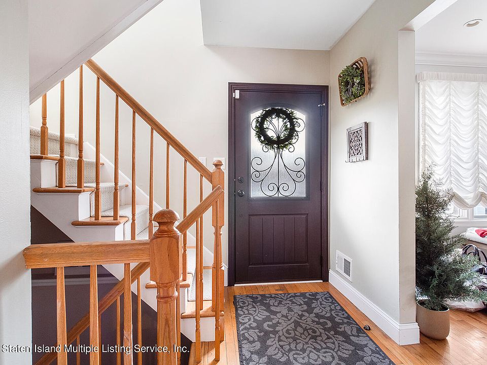 596 Barclay Ave, Staten Island, NY 10312 Zillow