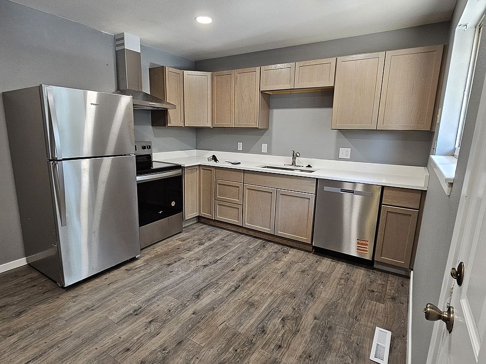 1st image of 47 Lansing St #47