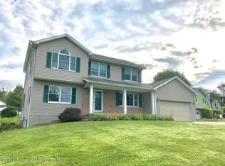 105 Ridge Rd, Factoryville, PA 18419