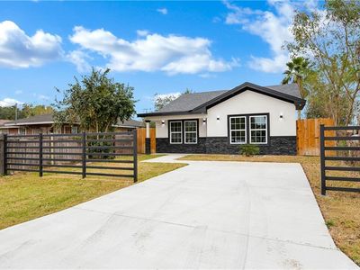 612 S 21st St, Donna, TX, 78537
