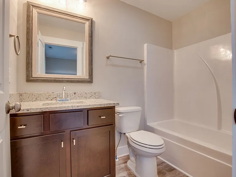 303 Harper Lndg — Photo 23